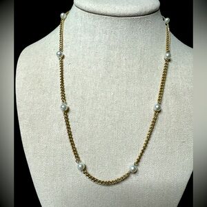 Park Lane Faux Pearl Goldtone Station Necklace. (F-Q)